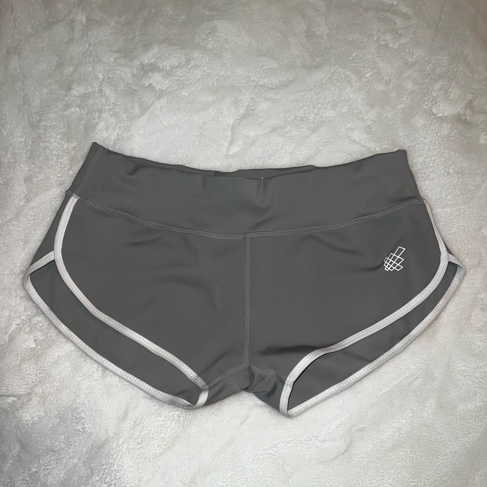 Jed north shorts! Size Medium. Only worn once.